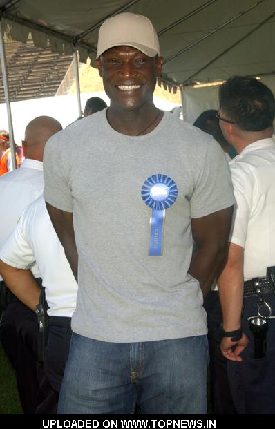 Peter Mensah at New Leash On Life Presents 2008 'Nuts For Mutts" 7th Annual Dog Show